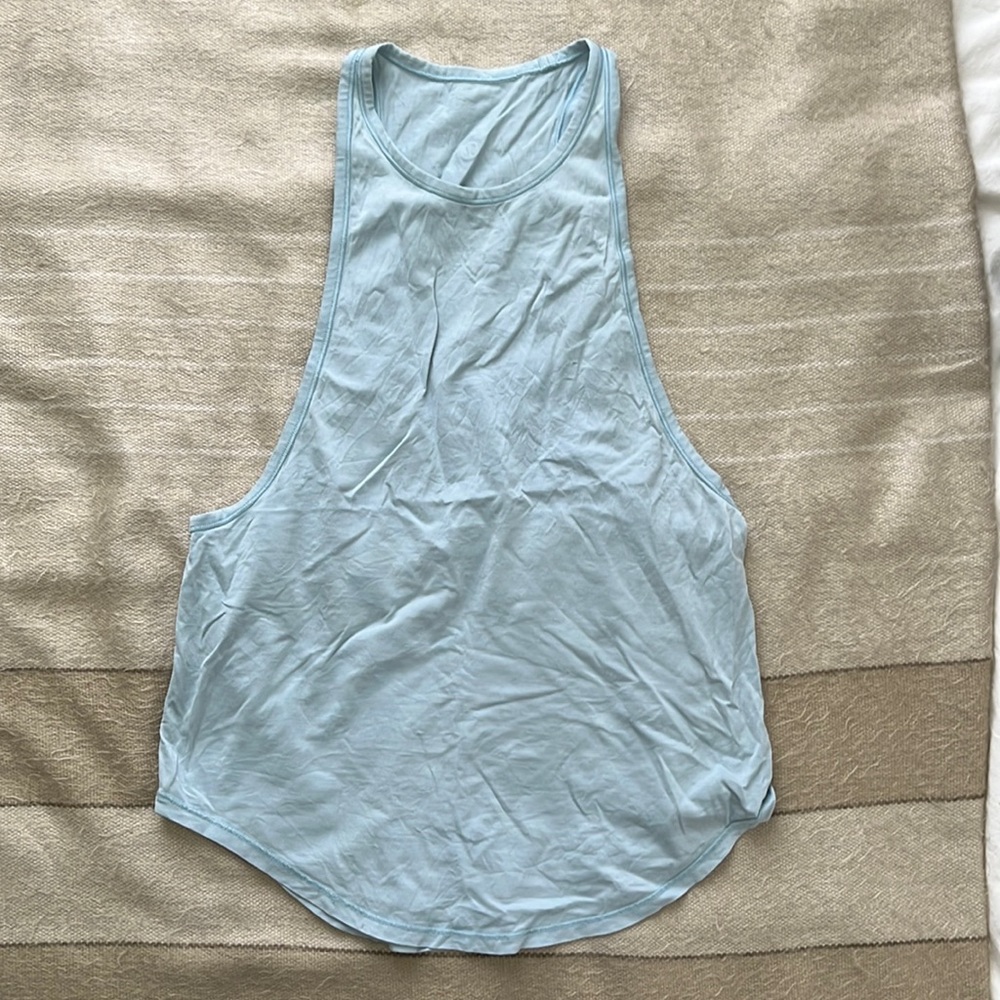 Lululemon top